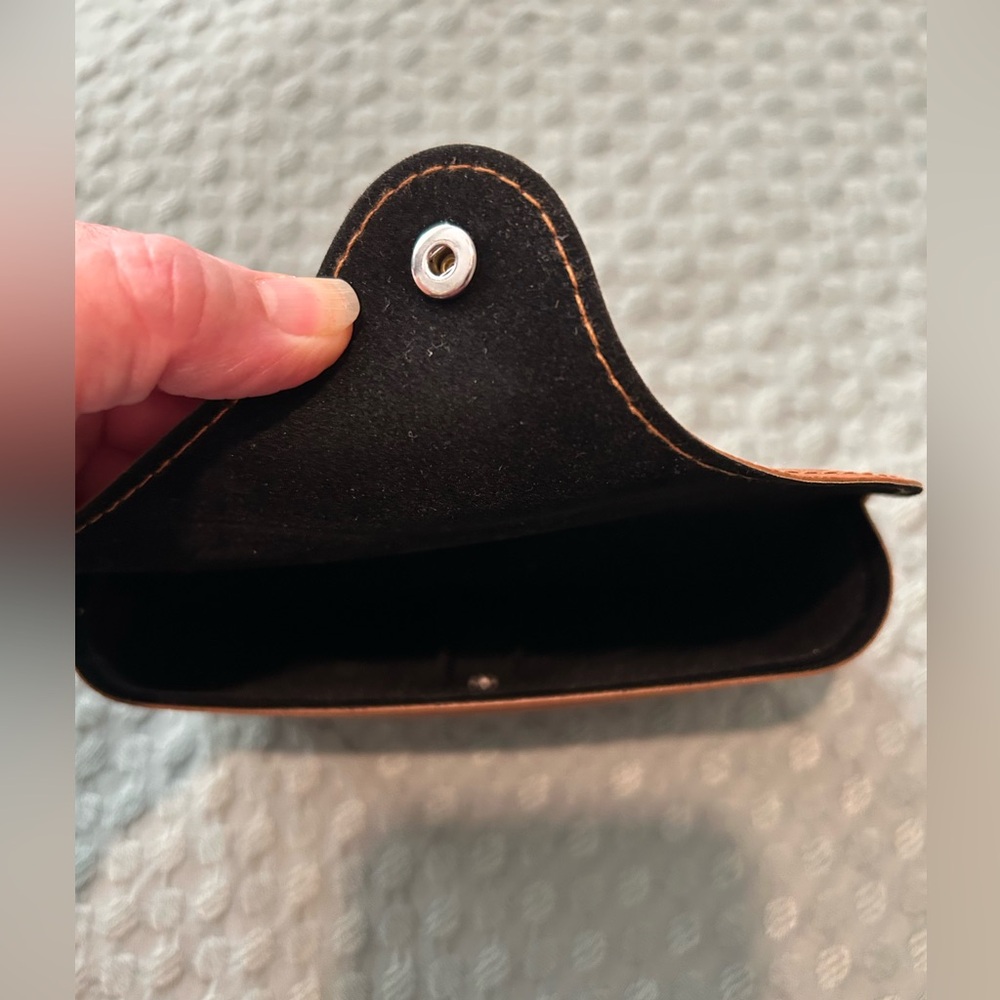 Ray Ban case - Picture 3 of 3